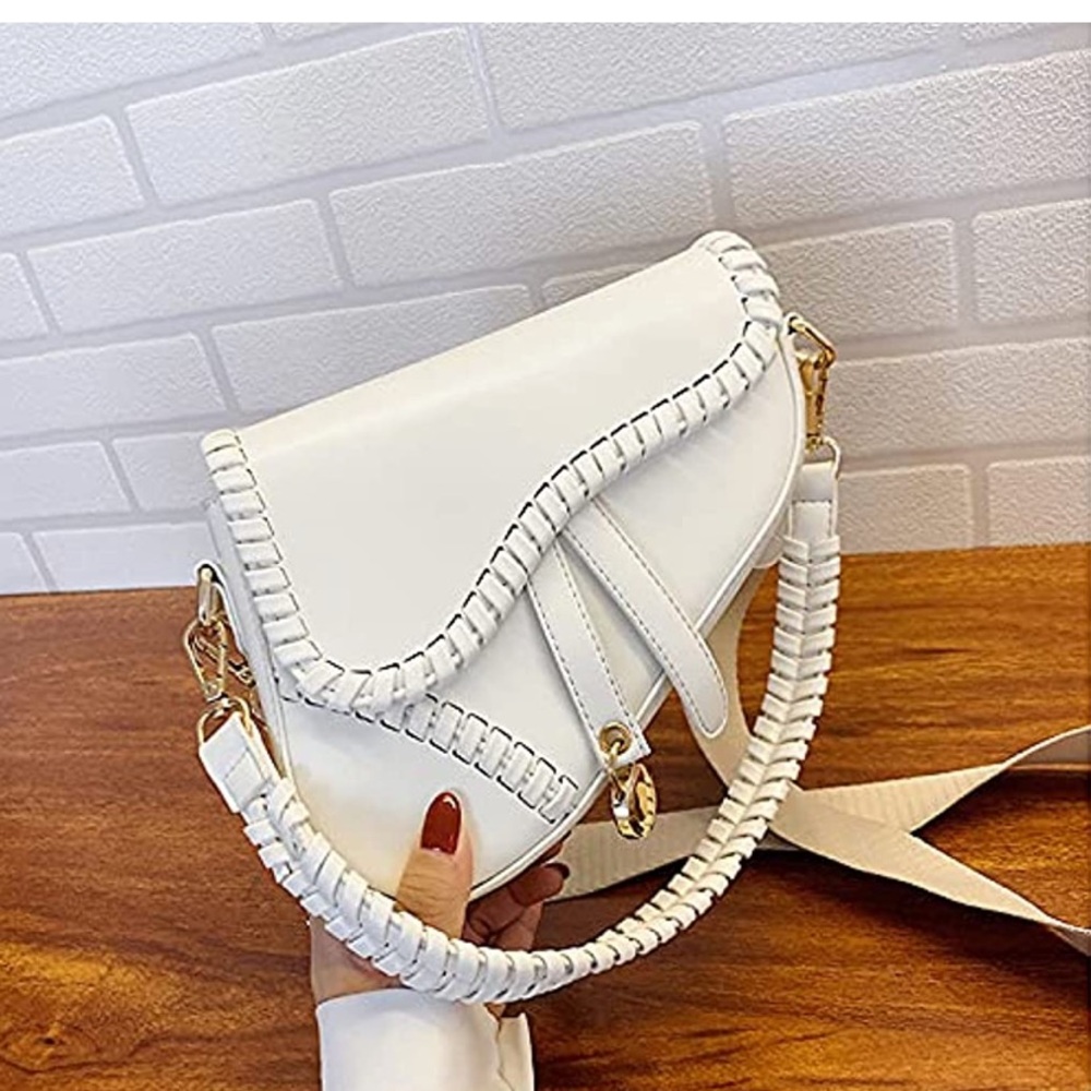 Purse - Picture 4 of 7